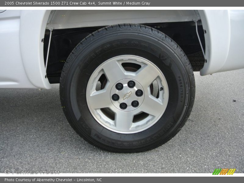 Summit White / Medium Gray 2005 Chevrolet Silverado 1500 Z71 Crew Cab 4x4