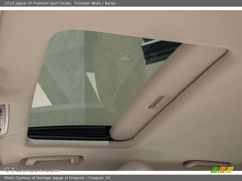 Porcelain White / Barley 2010 Jaguar XF Premium Sport Sedan