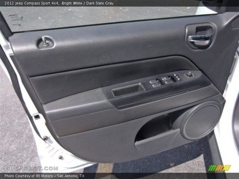 Bright White / Dark Slate Gray 2012 Jeep Compass Sport 4x4