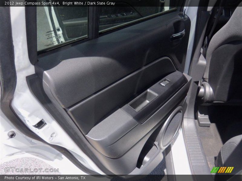 Bright White / Dark Slate Gray 2012 Jeep Compass Sport 4x4