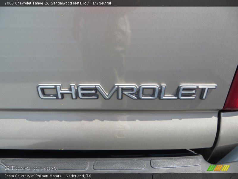 Sandalwood Metallic / Tan/Neutral 2003 Chevrolet Tahoe LS