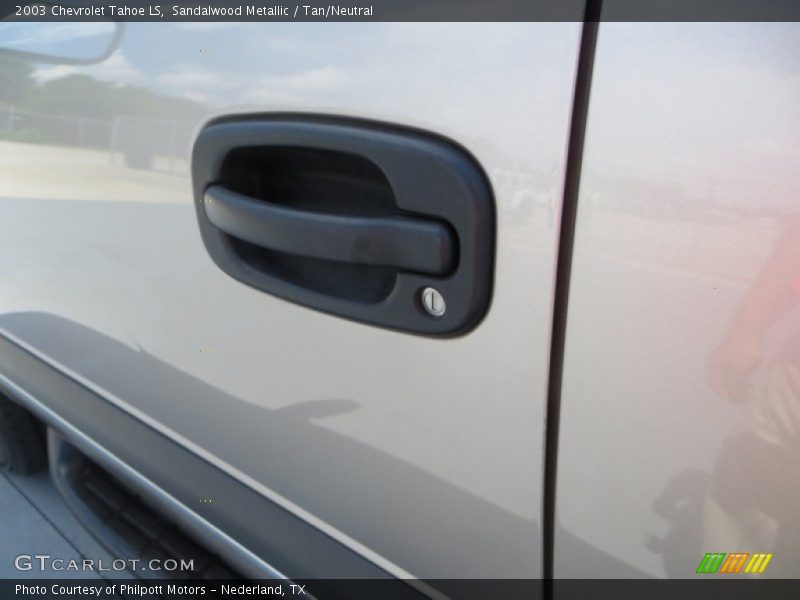 Sandalwood Metallic / Tan/Neutral 2003 Chevrolet Tahoe LS