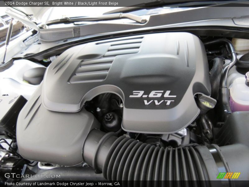 Bright White / Black/Light Frost Beige 2014 Dodge Charger SE