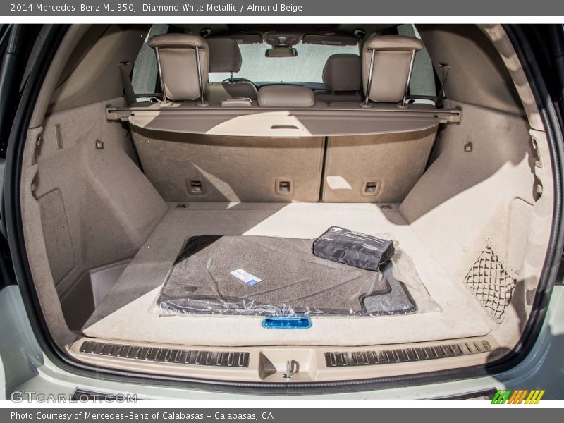 Diamond White Metallic / Almond Beige 2014 Mercedes-Benz ML 350