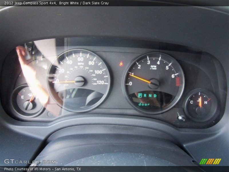 Bright White / Dark Slate Gray 2012 Jeep Compass Sport 4x4