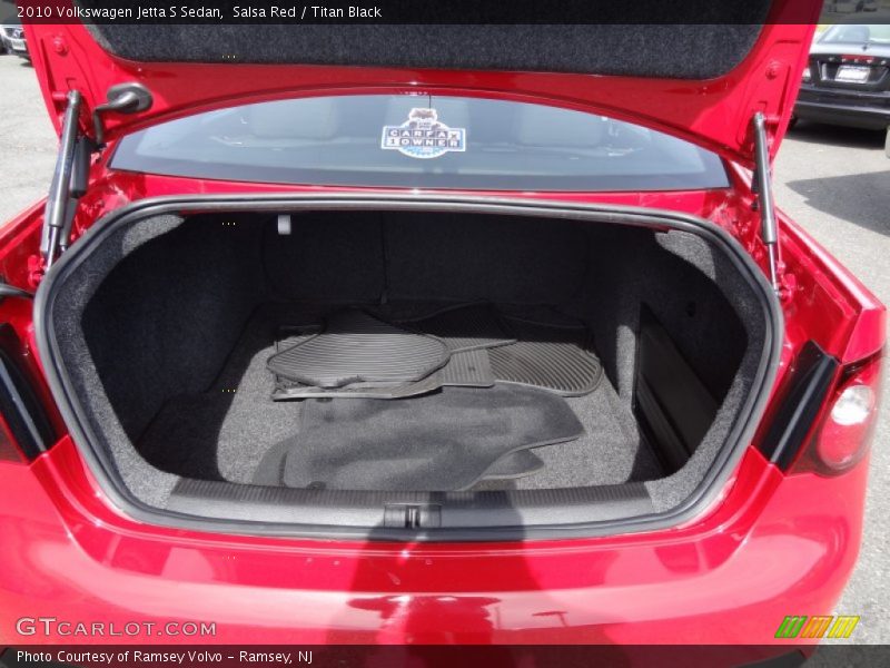 Salsa Red / Titan Black 2010 Volkswagen Jetta S Sedan