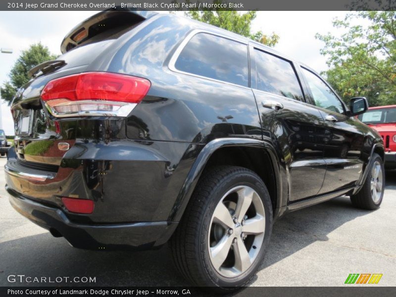 Brilliant Black Crystal Pearl / Morocco Black 2014 Jeep Grand Cherokee Overland