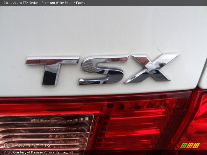 Premium White Pearl / Ebony 2011 Acura TSX Sedan