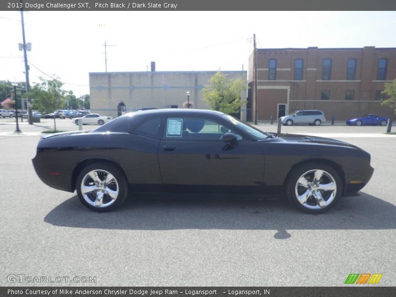Pitch Black / Dark Slate Gray 2013 Dodge Challenger SXT