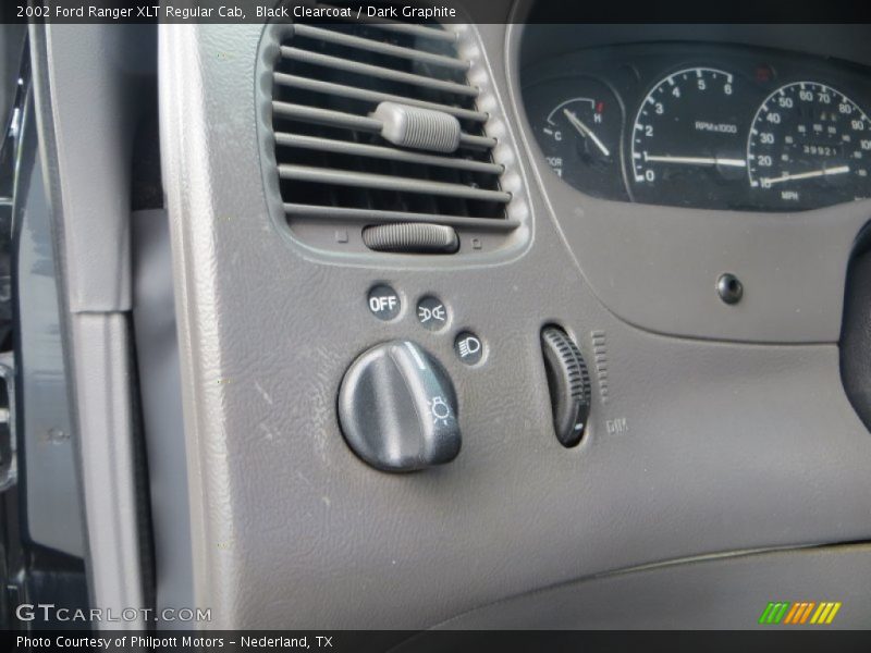 Black Clearcoat / Dark Graphite 2002 Ford Ranger XLT Regular Cab