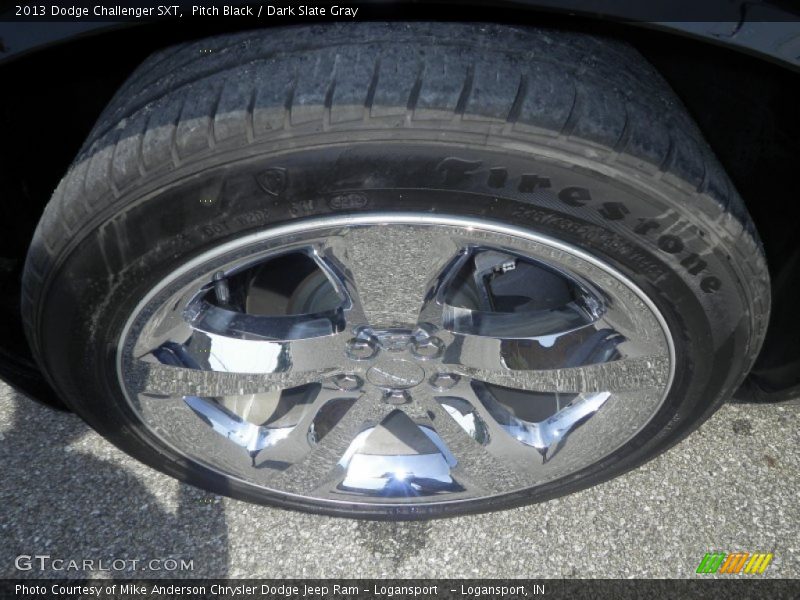 Pitch Black / Dark Slate Gray 2013 Dodge Challenger SXT