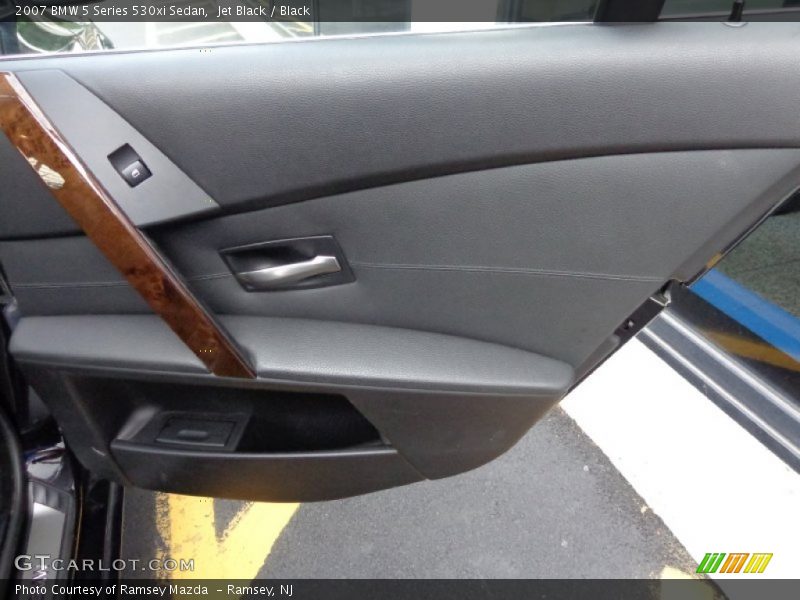Jet Black / Black 2007 BMW 5 Series 530xi Sedan