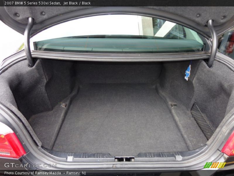 Jet Black / Black 2007 BMW 5 Series 530xi Sedan