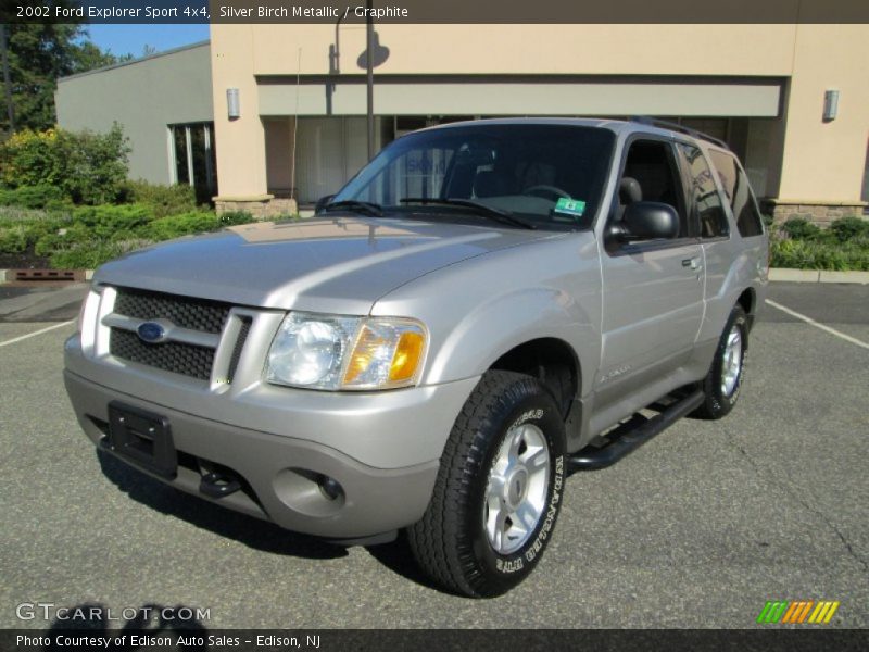 Front 3/4 View of 2002 Explorer Sport 4x4