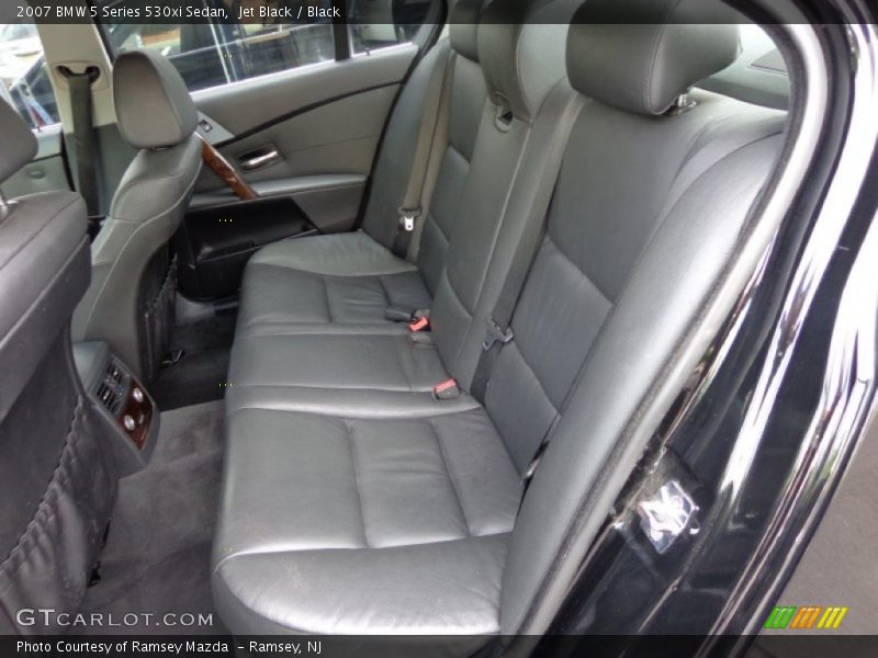 Jet Black / Black 2007 BMW 5 Series 530xi Sedan