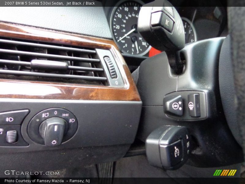 Jet Black / Black 2007 BMW 5 Series 530xi Sedan