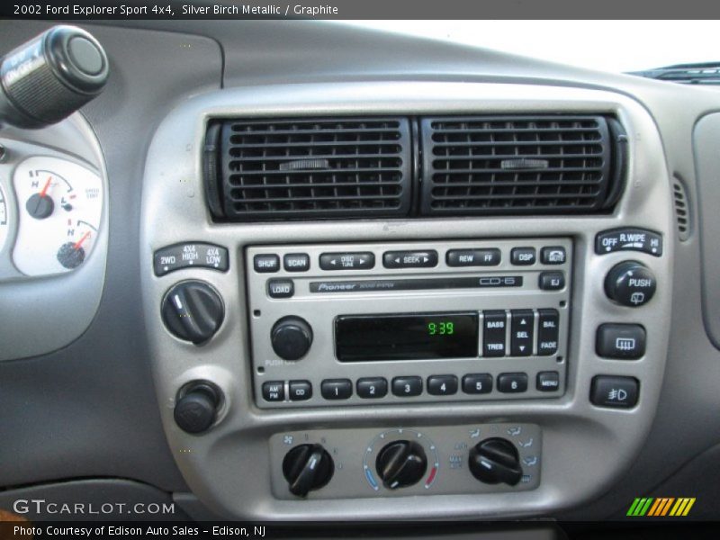 Controls of 2002 Explorer Sport 4x4
