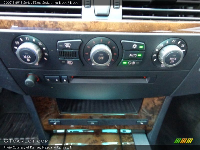 Jet Black / Black 2007 BMW 5 Series 530xi Sedan