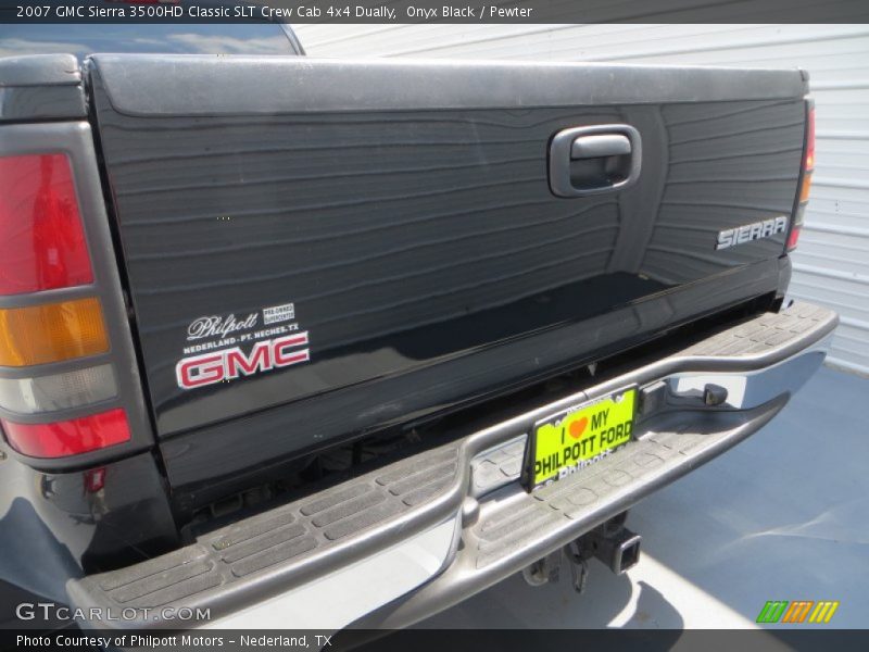 Onyx Black / Pewter 2007 GMC Sierra 3500HD Classic SLT Crew Cab 4x4 Dually