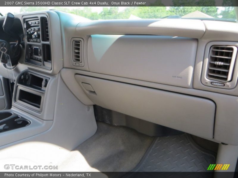 Onyx Black / Pewter 2007 GMC Sierra 3500HD Classic SLT Crew Cab 4x4 Dually