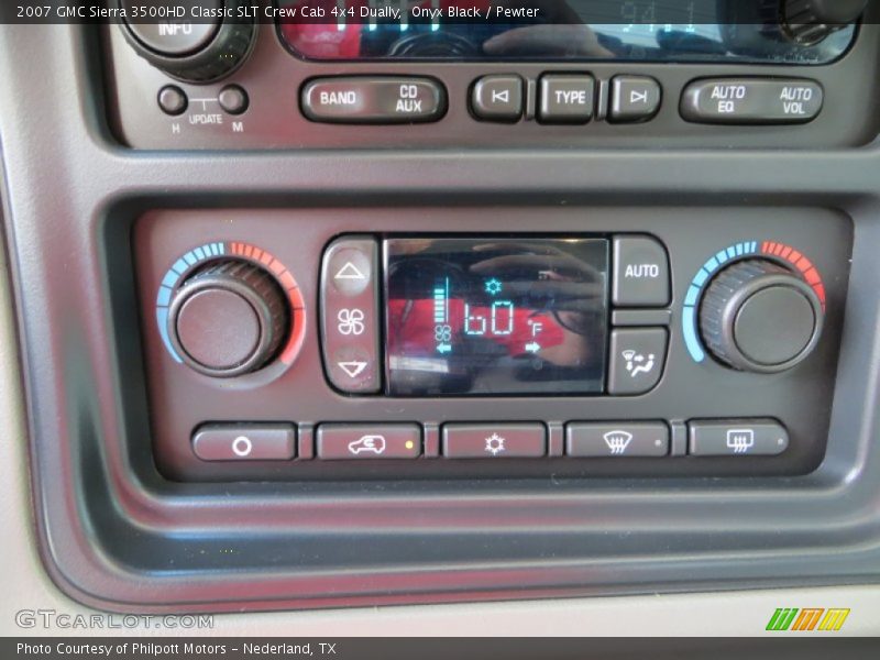 Onyx Black / Pewter 2007 GMC Sierra 3500HD Classic SLT Crew Cab 4x4 Dually