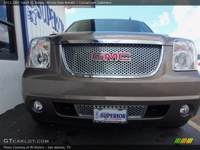 Mocha Steel Metallic / Cocoa/Light Cashmere 2011 GMC Yukon XL Denali