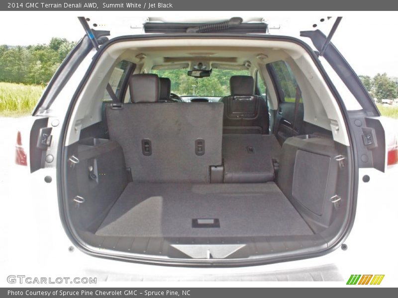  2014 Terrain Denali AWD Trunk