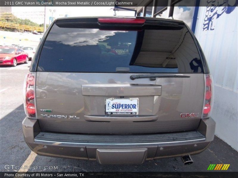 Mocha Steel Metallic / Cocoa/Light Cashmere 2011 GMC Yukon XL Denali