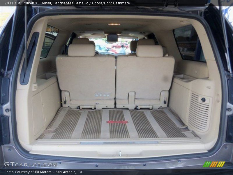 Mocha Steel Metallic / Cocoa/Light Cashmere 2011 GMC Yukon XL Denali