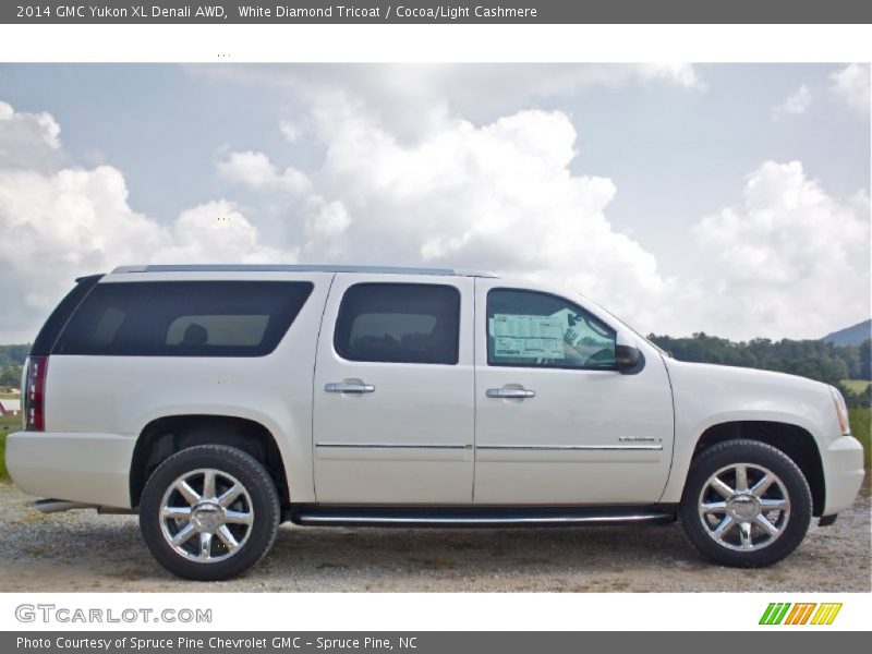 White Diamond Tricoat / Cocoa/Light Cashmere 2014 GMC Yukon XL Denali AWD