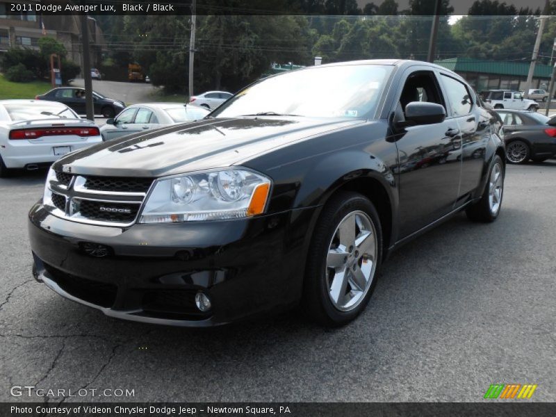 Black / Black 2011 Dodge Avenger Lux