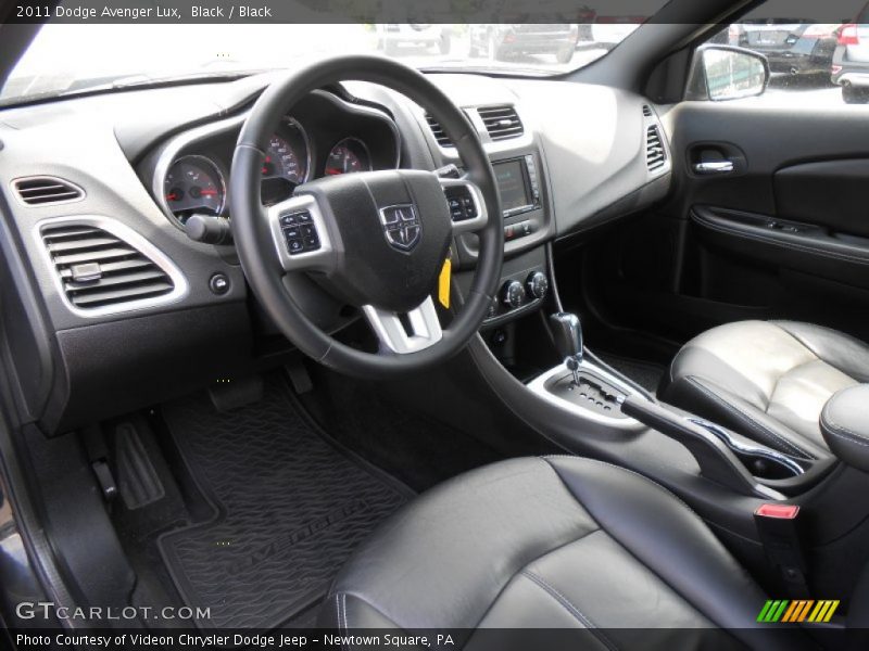 Black / Black 2011 Dodge Avenger Lux