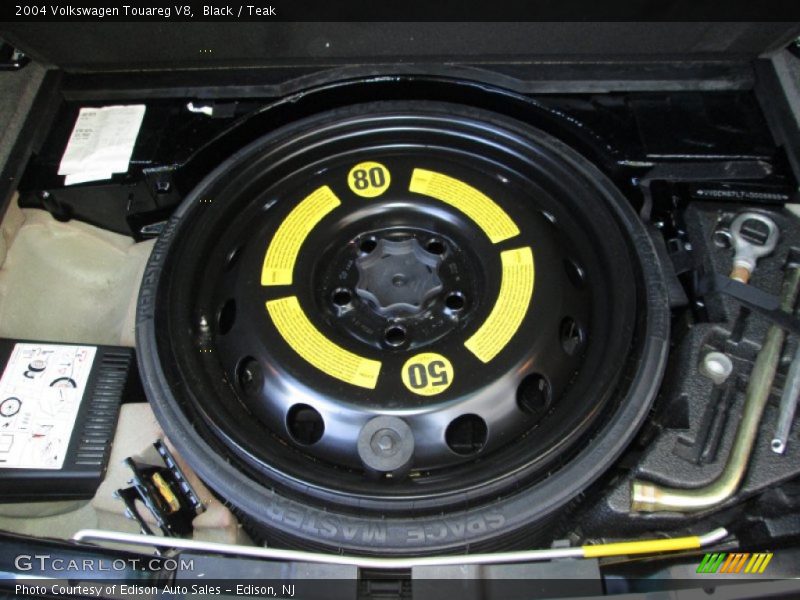 Black / Teak 2004 Volkswagen Touareg V8
