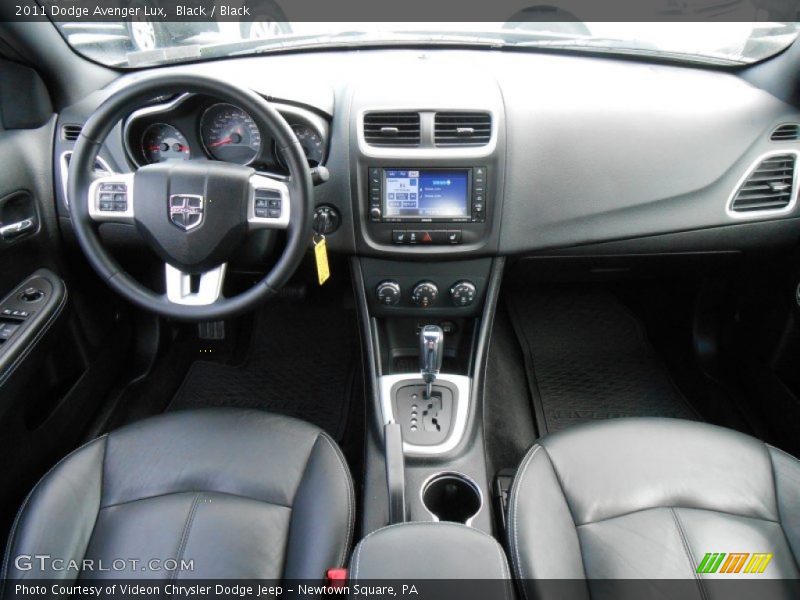 Black / Black 2011 Dodge Avenger Lux