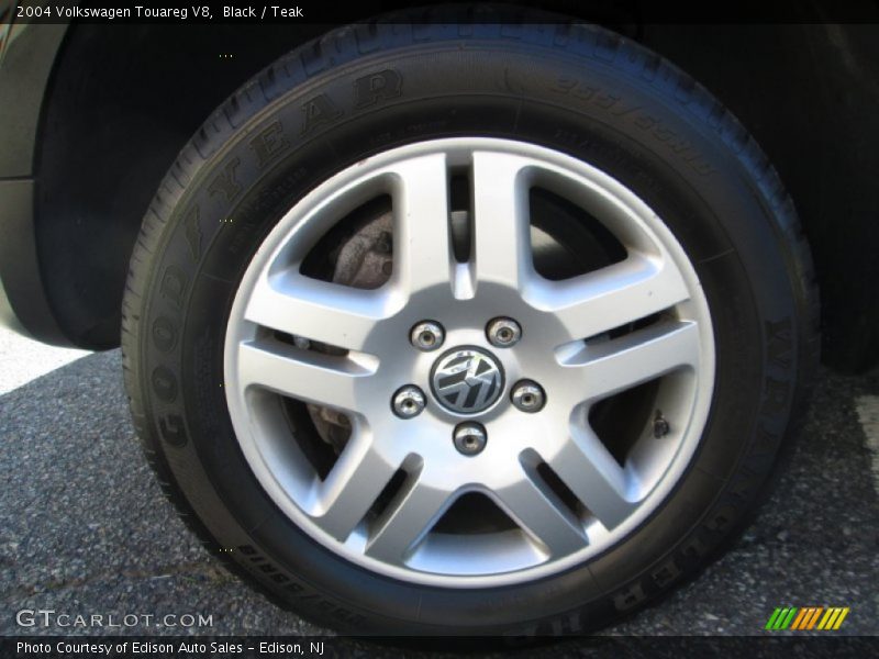 Black / Teak 2004 Volkswagen Touareg V8
