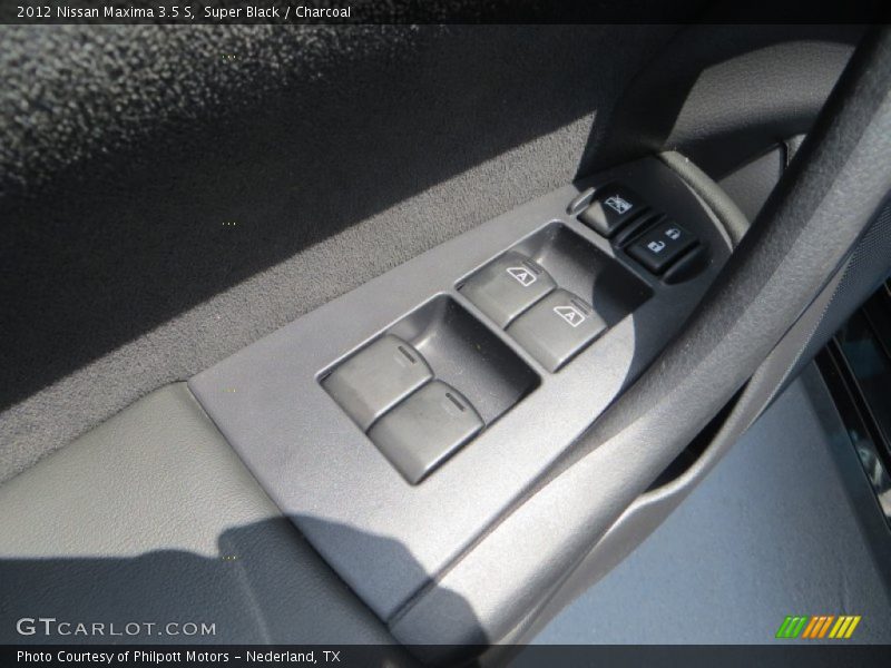 Super Black / Charcoal 2012 Nissan Maxima 3.5 S