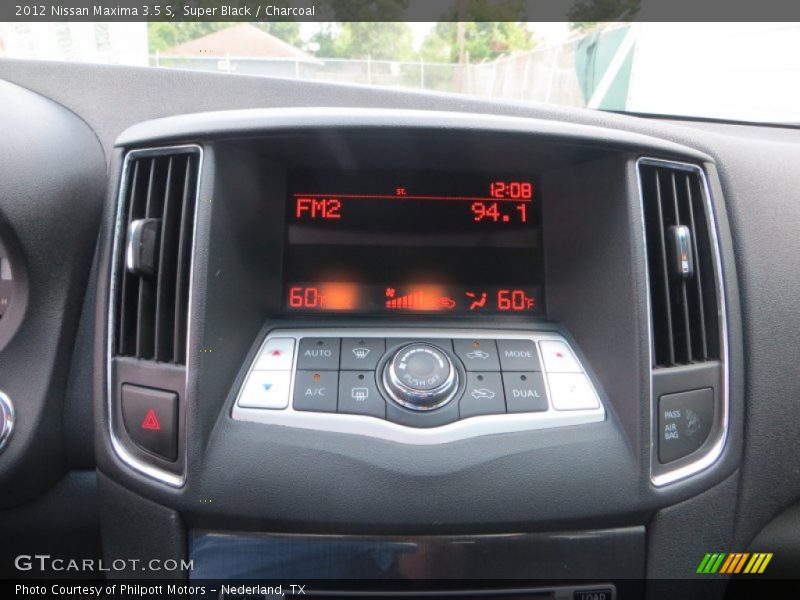 Super Black / Charcoal 2012 Nissan Maxima 3.5 S