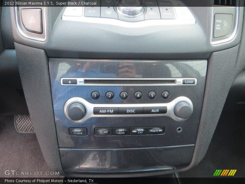 Super Black / Charcoal 2012 Nissan Maxima 3.5 S