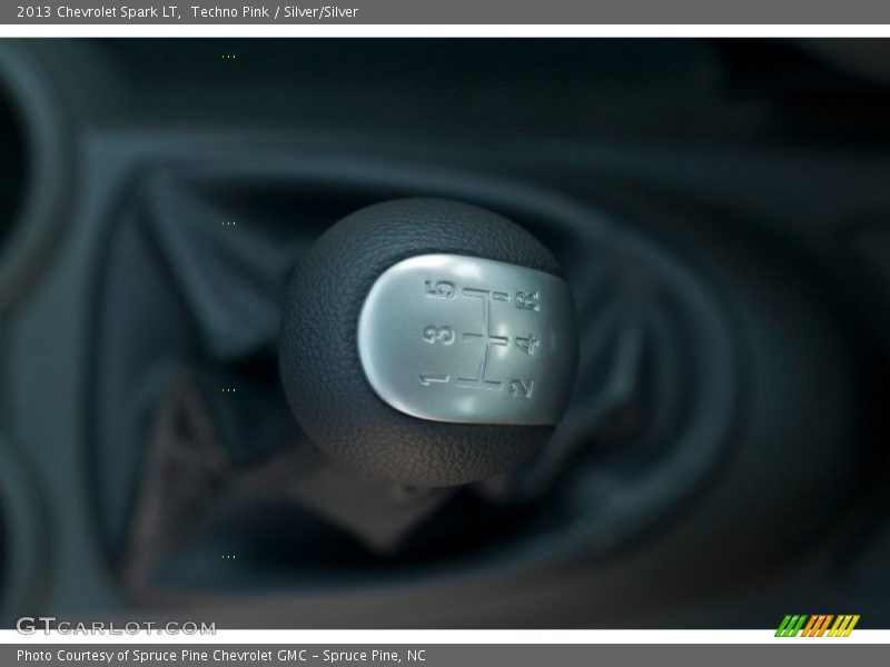 Techno Pink / Silver/Silver 2013 Chevrolet Spark LT