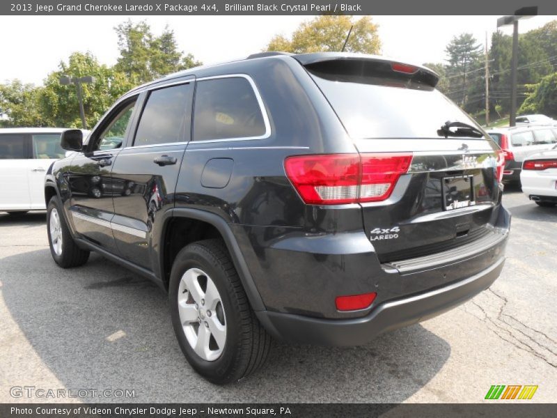 Brilliant Black Crystal Pearl / Black 2013 Jeep Grand Cherokee Laredo X Package 4x4