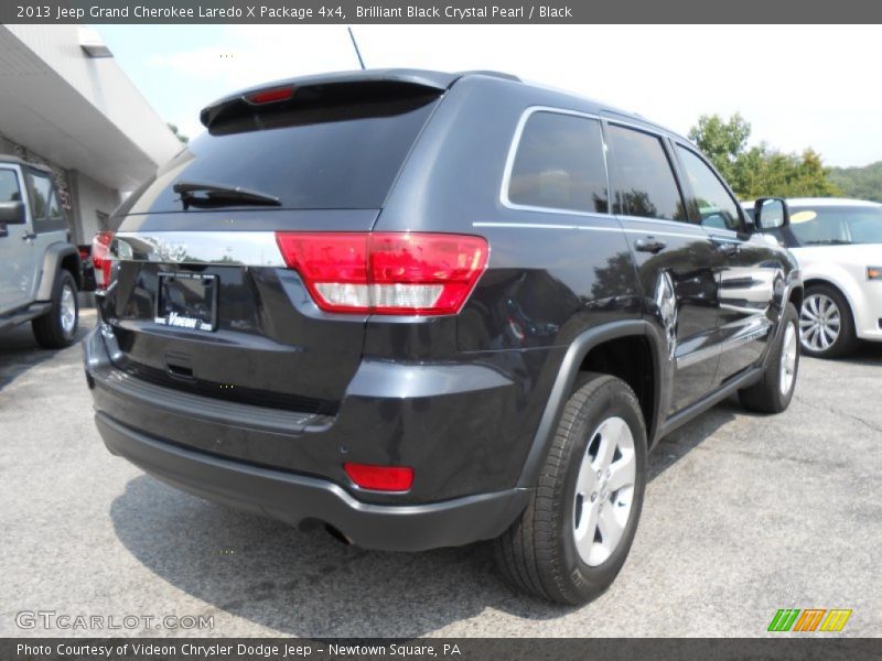 Brilliant Black Crystal Pearl / Black 2013 Jeep Grand Cherokee Laredo X Package 4x4