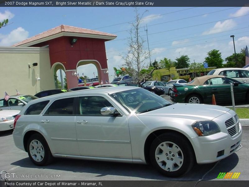 Bright Silver Metallic / Dark Slate Gray/Light Slate Gray 2007 Dodge Magnum SXT