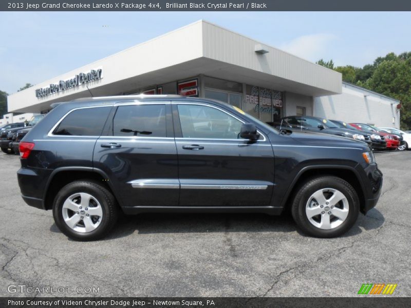 Brilliant Black Crystal Pearl / Black 2013 Jeep Grand Cherokee Laredo X Package 4x4