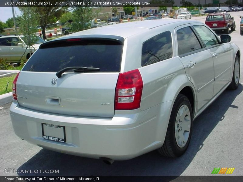 Bright Silver Metallic / Dark Slate Gray/Light Slate Gray 2007 Dodge Magnum SXT