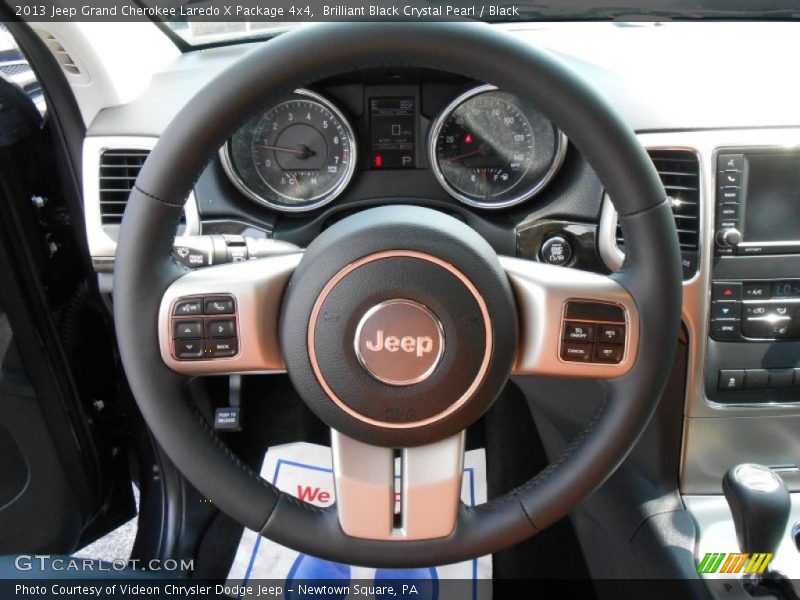 Brilliant Black Crystal Pearl / Black 2013 Jeep Grand Cherokee Laredo X Package 4x4