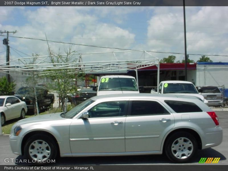 Bright Silver Metallic / Dark Slate Gray/Light Slate Gray 2007 Dodge Magnum SXT