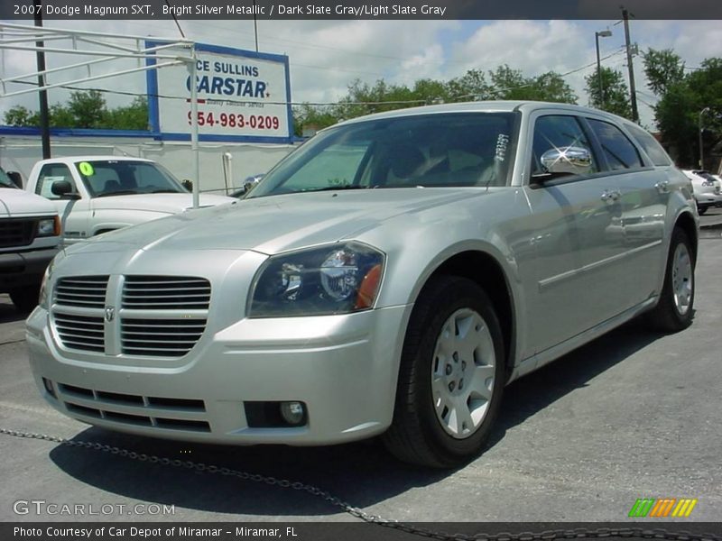 Bright Silver Metallic / Dark Slate Gray/Light Slate Gray 2007 Dodge Magnum SXT