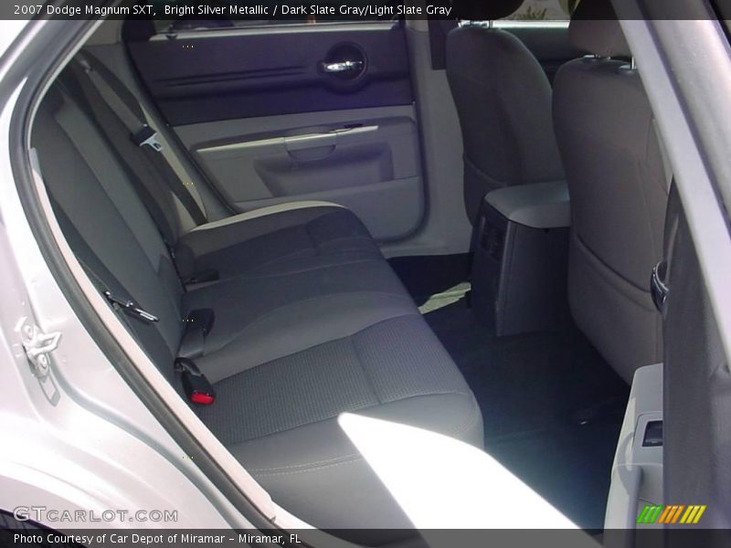 Bright Silver Metallic / Dark Slate Gray/Light Slate Gray 2007 Dodge Magnum SXT