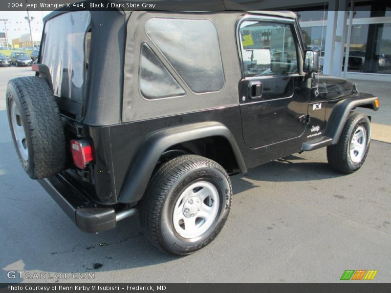 Black / Dark Slate Gray 2004 Jeep Wrangler X 4x4