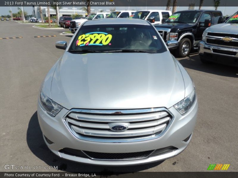 Ingot Silver Metallic / Charcoal Black 2013 Ford Taurus Limited
